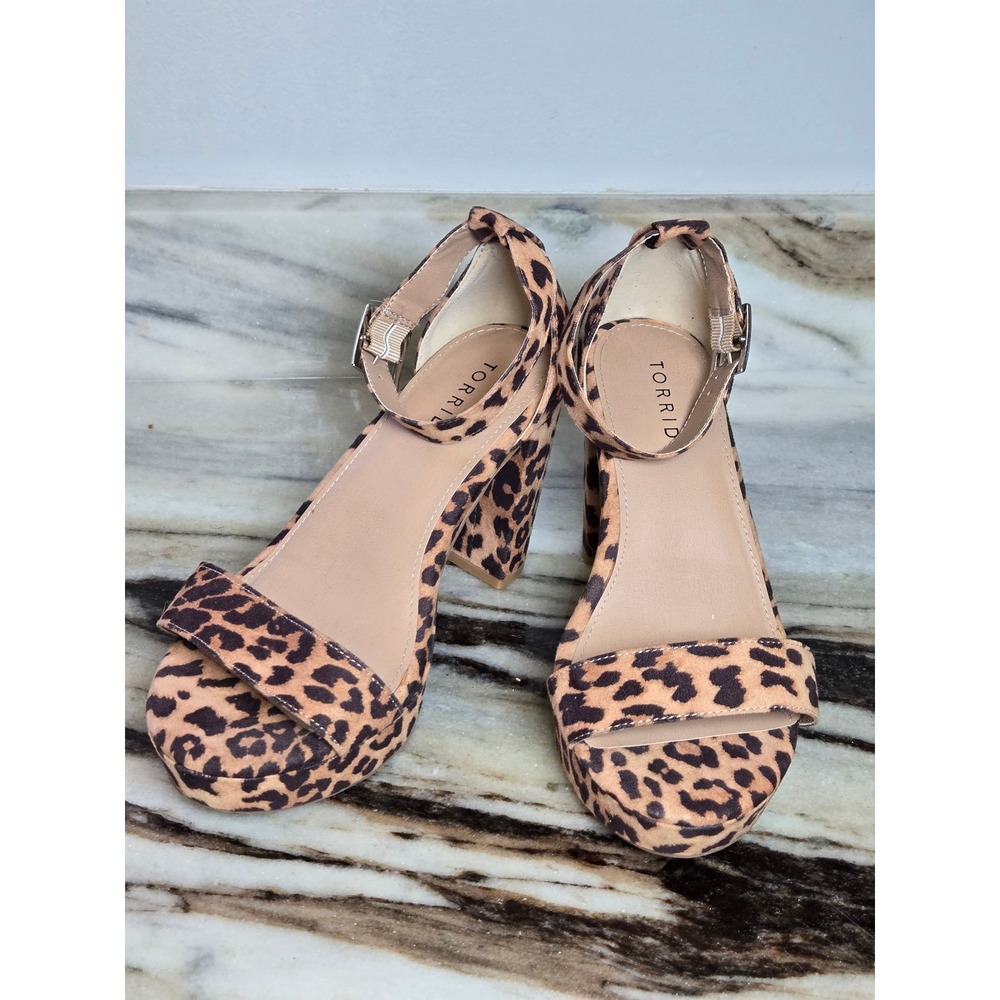 Torrid Leopard Print Platform Block Heels Ankle Strap Sandals 8.5WW